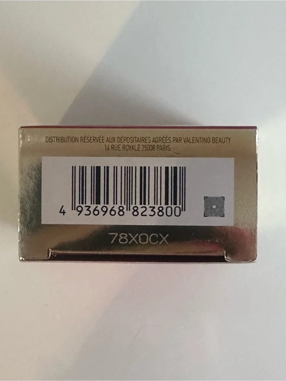 Valentino Go-Cushion Compact Light Neutral 2, Discontinued, New in box